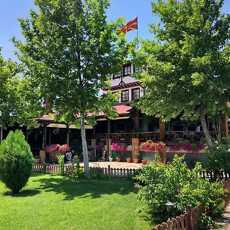 艾特诺塞洛度假酒店 Vojnik 外观 照片